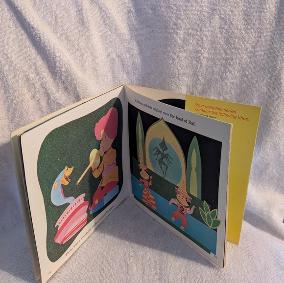 Disney Pink and Orange Learning Toy for Imaginative Play Book And Record - Picture 7 of 7